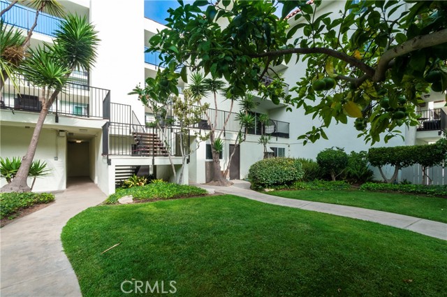 1720 Ardmore Avenue, Hermosa Beach, California 90254, 1 Bedroom Bedrooms, ,Residential,Sold,Ardmore,PV21177003