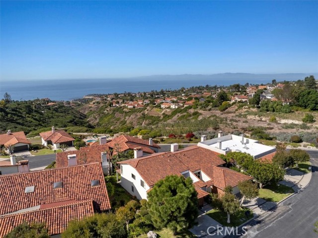 Detail Gallery Image 1 of 50 For 17 Ocean Crest Ct, Rancho Palos Verdes,  CA 90275 - 2 Beds | 2/1 Baths