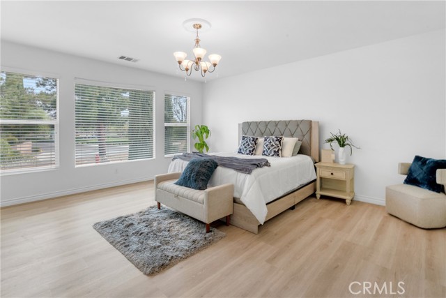 33736 Emerald Creek Court, Temecula CA: https://media.crmls.org/medias/8a1ca3e7-b260-498f-ab42-1094604b634e.jpg