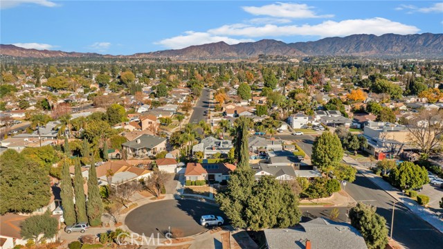 Detail Gallery Image 41 of 48 For 15909 Vintage St, North Hills,  CA 91343 - 3 Beds | 2 Baths