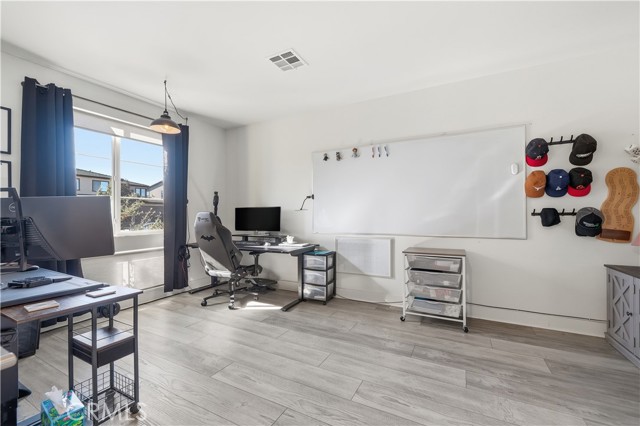 Detail Gallery Image 8 of 75 For 30658 Boxleaf Ln, Murrieta,  CA 92563 - 5 Beds | 3 Baths