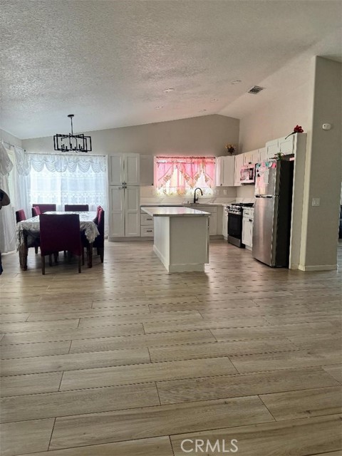 12810 East Avenue X photo 14
