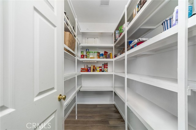 Detail Gallery Image 16 of 43 For 31941 Hollyhock, Lake Elsinore,  CA 92532 - 3 Beds | 2/1 Baths