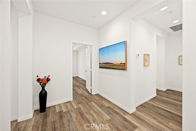 16114 Almond Avenue, Chino CA: https://media.crmls.org/medias/8a20a182-703b-41a4-9cd1-b636c6fc40a7.jpg