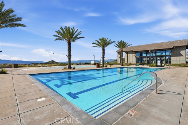 Detail Gallery Image 43 of 48 For 18181 Outlook, Canyon Country,  CA 91350 - 4 Beds | 3 Baths