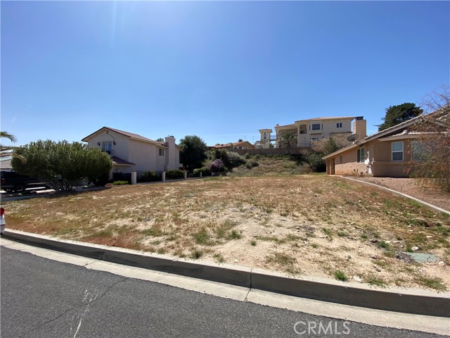 17815 Honeycomb Ln, Victorville, CA, 92395