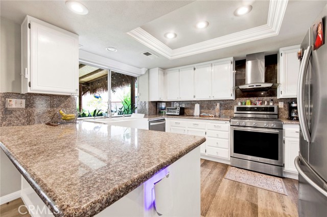 Image 4 of 17 For 970 Norwood Street