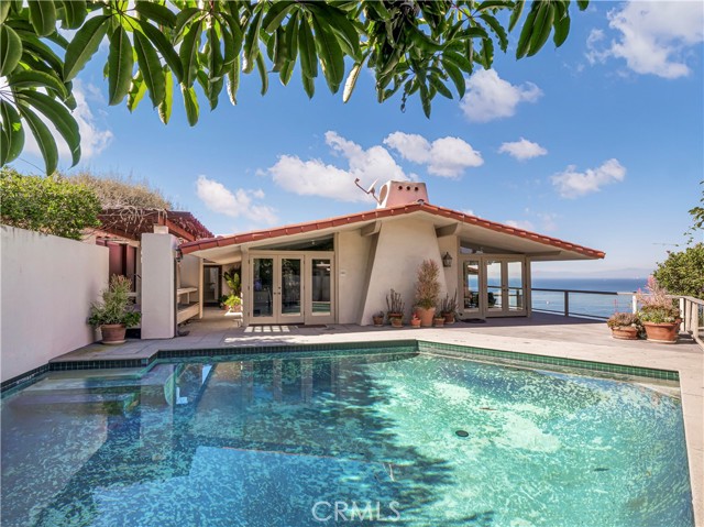 541 Palos Verdes Drive, Palos Verdes Estates, California 90274, 5 Bedrooms Bedrooms, ,4 BathroomsBathrooms,Residential,Sold,Palos Verdes,PV22022299