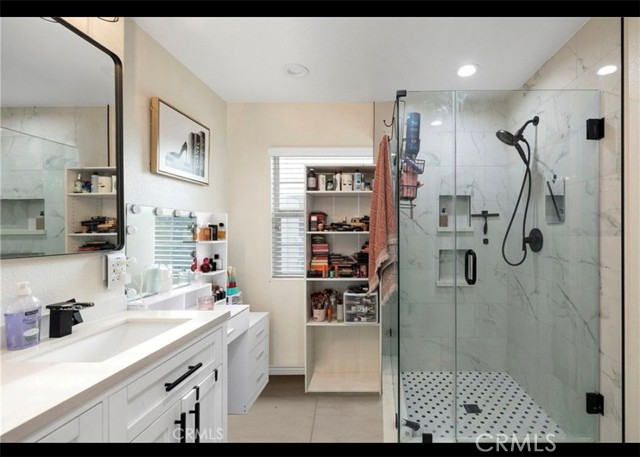 41945 Davenport Way, Murrieta CA: https://media.crmls.org/medias/8a23bf2a-6594-4fec-9ea6-1a768e641467.jpg