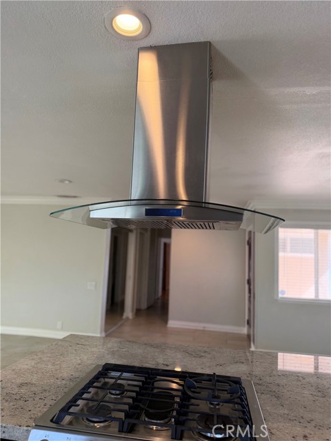 Detail Gallery Image 34 of 38 For 26141 Hatmor Dr, Calabasas,  CA 91302 - 4 Beds | 2 Baths