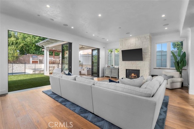 1757 8th Street, Manhattan Beach CA: https://media.crmls.org/medias/8a2625bc-67f7-40bc-be48-501609f52758.jpg