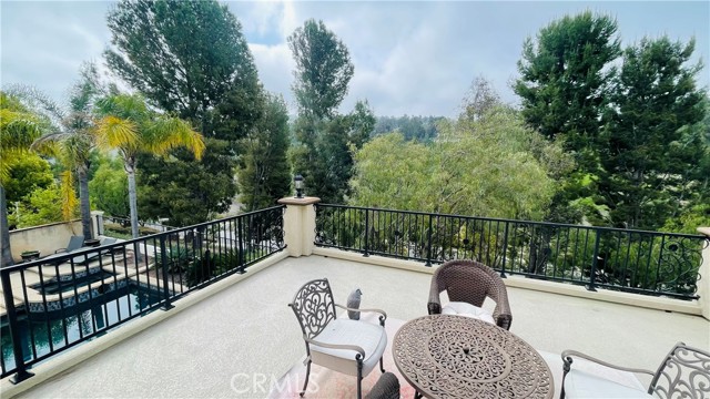 Image 11 of 25 For 732 S Rosecrest Cir