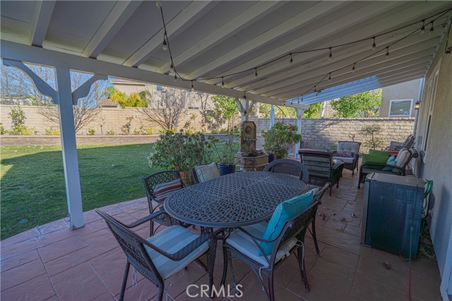 Detail Gallery Image 42 of 65 For 17023 Strawberry Pine Ct, Canyon Country,  CA 91387 - 4 Beds | 4 Baths