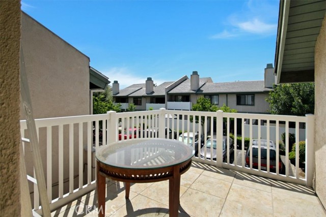 8341 De Soto Avenue, 11 photo 7