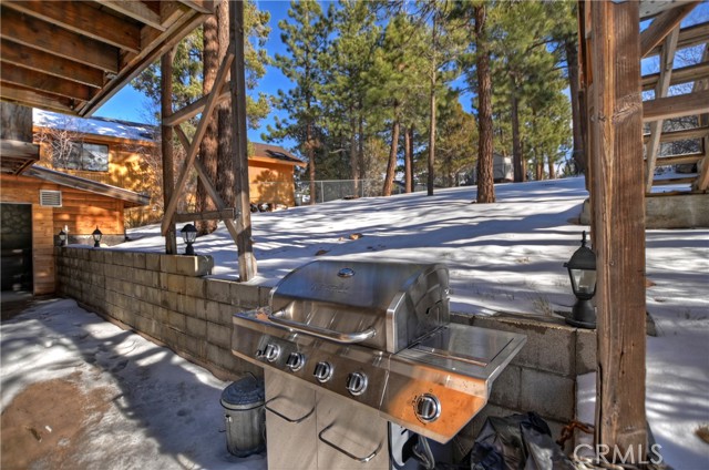 Detail Gallery Image 42 of 48 For 1300 Malabar Way, Big Bear City,  CA 92314 - 7 Beds | 6/1 Baths