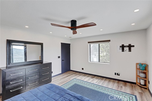 Image 25 of 53 For 30396 Live Oak Drive