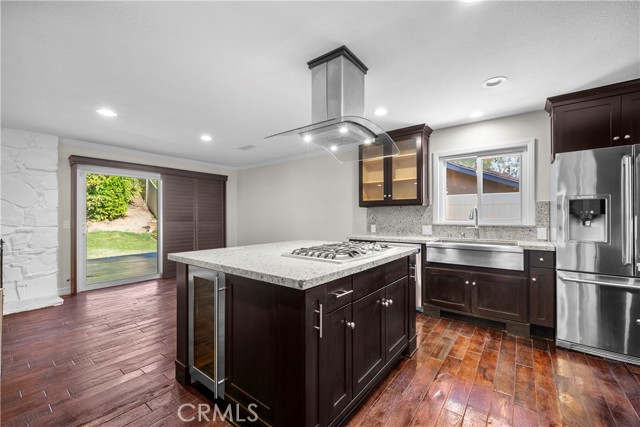16431 Grayville, La Mirada CA: https://media.crmls.org/medias/8a28ba7e-8008-4b34-8d00-13c752a010c2.jpg