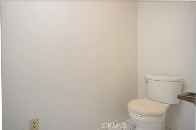 Detail Gallery Image 17 of 34 For 608 Berwick, Bakersfield,  CA 93311 - 3 Beds | 2 Baths