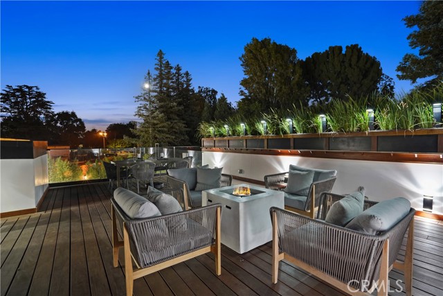 Detail Gallery Image 44 of 53 For 3822 1/2 Laurel Canyon Bld, Studio City,  CA 91604 - 6 Beds | 6 Baths