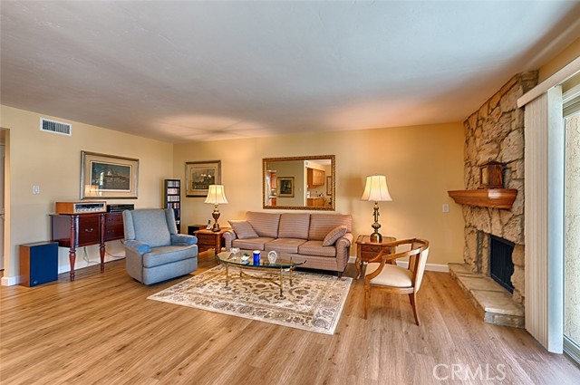 Detail Gallery Image 21 of 33 For 1730 Silver Maple Dr, La Habra,  CA 90631 - 2 Beds | 1/1 Baths