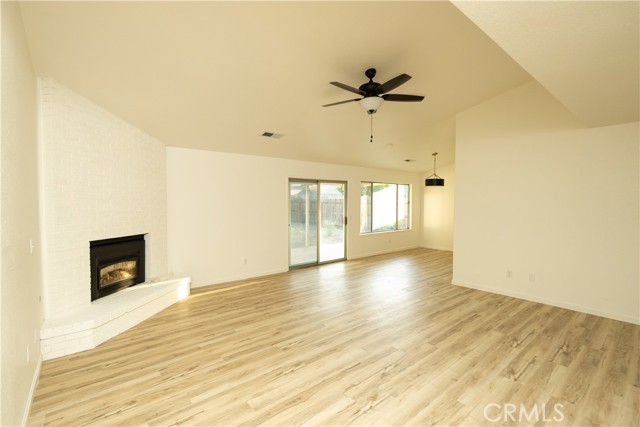 Detail Gallery Image 5 of 34 For 866 Purdue Ct, Merced,  CA 95348 - 3 Beds | 2 Baths