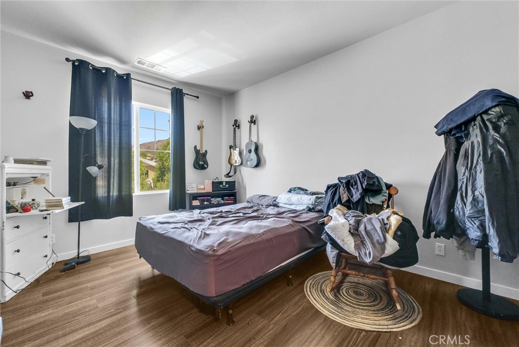 MLS #IV25166098 img 17