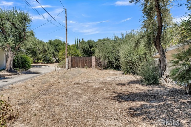 Detail Gallery Image 35 of 52 For 1750 E Belmont Ln, San Bernardino,  CA 92404 - 3 Beds | 2 Baths