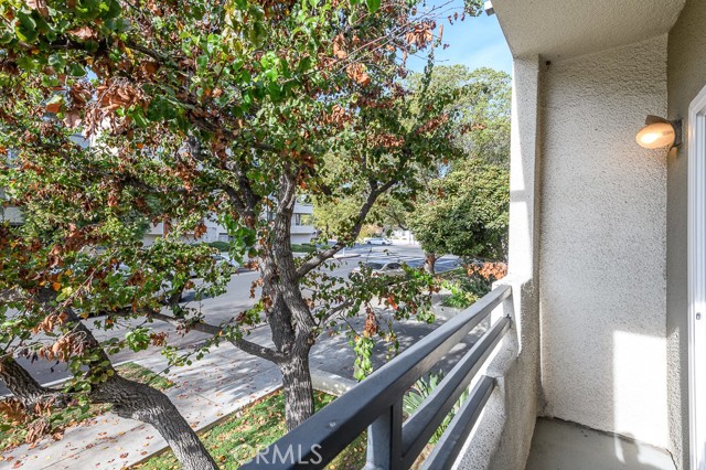 Detail Gallery Image 22 of 28 For 4350 Stern Ave #1,  Sherman Oaks,  CA 91423 - 2 Beds | 2 Baths