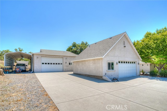 6060 Miners Ranch Road, Oroville CA: https://media.crmls.org/medias/8a2e70a8-9f19-43a1-b15f-f2a702296c8f.jpg
