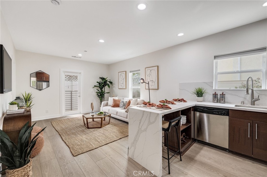 MLS #SB25248421 image #15