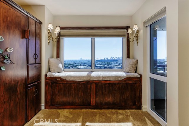 Detail Gallery Image 5 of 42 For 525 E Seaside Way #807,  Long Beach,  CA 90802 - 2 Beds | 1/1 Baths