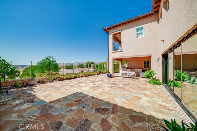 17 Calliope, Lake Forest CA: https://media.crmls.org/medias/8a30420f-267b-456c-8a47-269ed72b0151.jpg