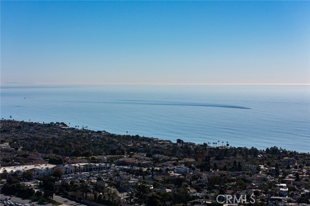 4101 Calle Mayo, San Clemente CA: https://media.crmls.org/medias/8a3074c9-1244-4a62-9de7-2203b708b638.jpg