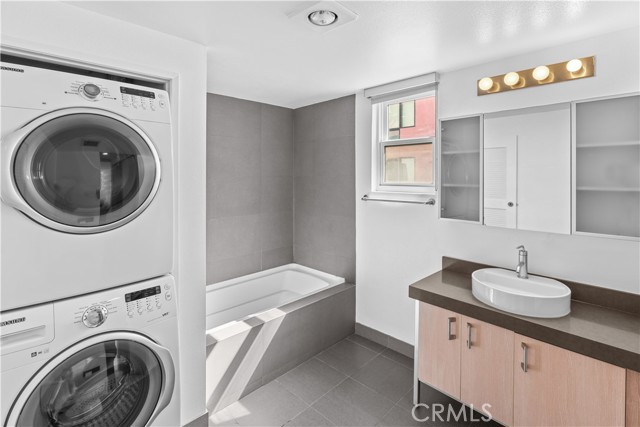 Detail Gallery Image 19 of 33 For 1234 Wilshire Bld #218,  Los Angeles,  CA 90017 - 1 Beds | 1 Baths