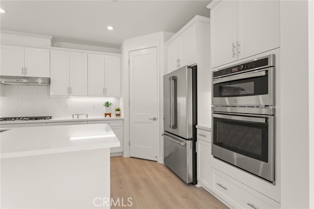 2004 Saguaro Glen, Escondido CA: https://media.crmls.org/medias/8a319edd-0e14-44ba-9454-93ed0d88ed61.jpg