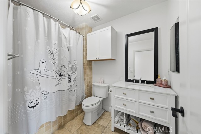 Detail Gallery Image 37 of 75 For 40900 via Los Altos, Temecula,  CA 92591 - 6 Beds | 5 Baths