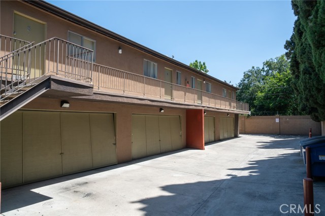 Detail Gallery Image 4 of 10 For 1805 N Bush St, Santa Ana,  CA 92706 - – Beds | – Baths
