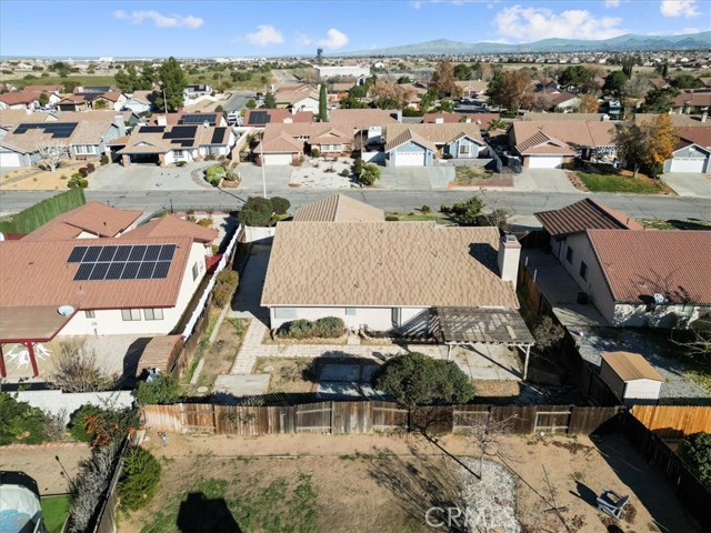 Detail Gallery Image 6 of 37 For 13511 Mountain Drive, Hesperia,  CA 92344 - 4 Beds | 2 Baths