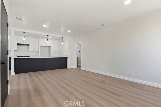 15227 Graystone Avenue, Norwalk CA: https://media.crmls.org/medias/8a327cc4-016d-424e-89f9-4b681e973d93.jpg