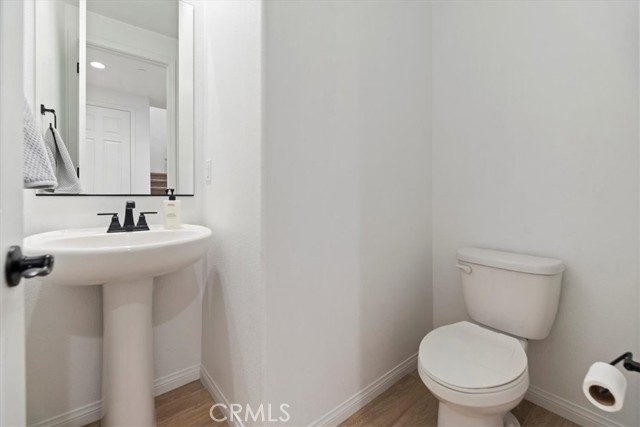 Detail Gallery Image 17 of 44 For 24134 Ardell Ct, Corona,  CA 92883 - 3 Beds | 2/1 Baths