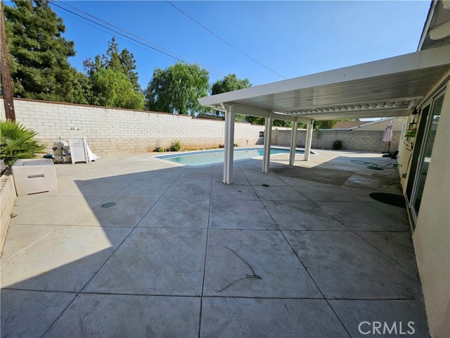 Detail Gallery Image 15 of 19 For 1172 Saint George Dr, San Dimas,  CA 91773 - 4 Beds | 2 Baths