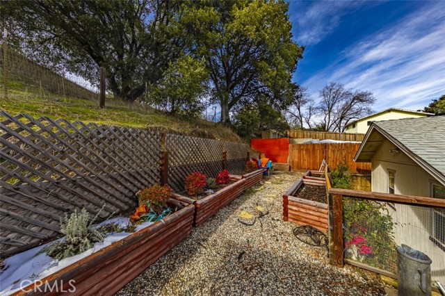 Detail Gallery Image 38 of 46 For 41864 Crass Dr, Oakhurst,  CA 93644 - 3 Beds | 2 Baths