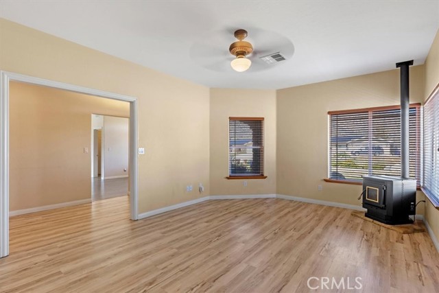 Detail Gallery Image 11 of 49 For 22104 Mccarthy Dr, Tehachapi,  CA 93561 - 3 Beds | 2 Baths
