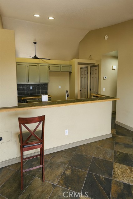 Detail Gallery Image 7 of 17 For 11724 Portola Ct, Adelanto,  CA 92301 - 3 Beds | 2 Baths
