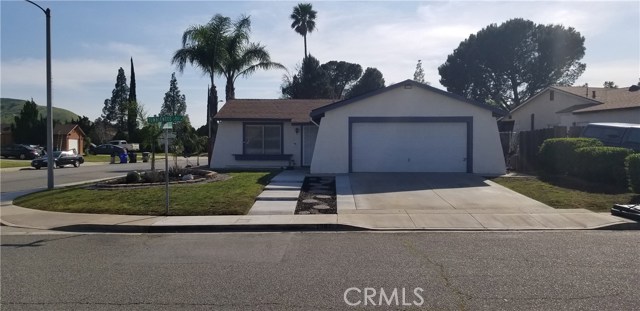 1581 Tumbleweed Way, San Bernardino, CA 92407