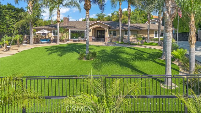 959 Rodeo, Fullerton CA: https://media.crmls.org/medias/8a35a06d-0b33-4ab2-9b7a-10b3f14e18b0.jpg