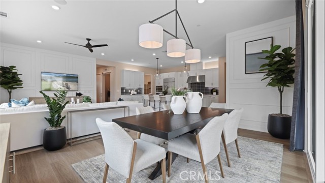Detail Gallery Image 9 of 31 For 29368 via Destello, Valencia,  CA 91354 - 3 Beds | 3/1 Baths