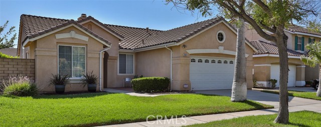 803 La Cadena Ln, Corona, CA 92879