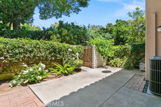 Detail Gallery Image 8 of 40 For 26 Tahoe Court, Irvine,  CA 92612 - 4 Beds | 2/1 Baths