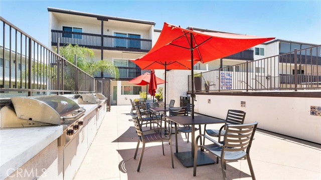 Detail Gallery Image 29 of 32 For 5334 Lindley Ave #231,  Encino,  CA 91316 - 1 Beds | 1 Baths